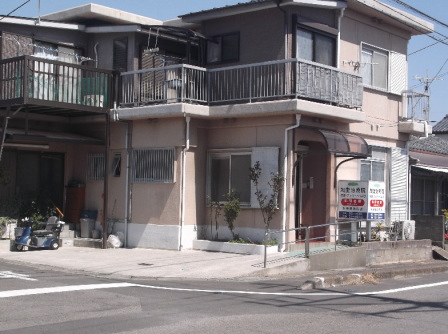 �ʐ^�A���É@�̊O��